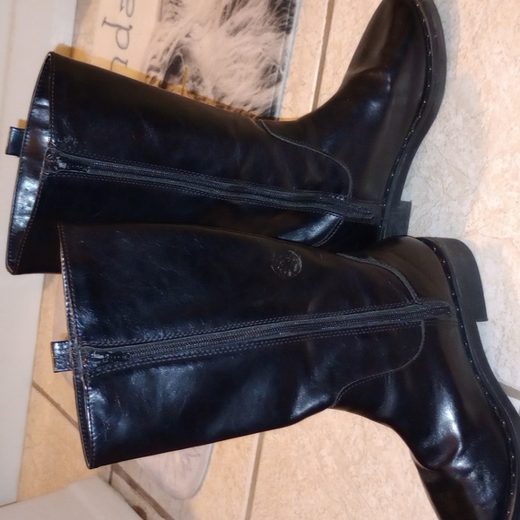 Wonder nation boots soft inside warm size 3 in kids size 5 in women black - Picture 2 of 9